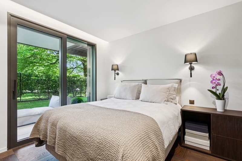 Opportunité unique - Appartement d'exception en rez-de-jardin au sein (9)
