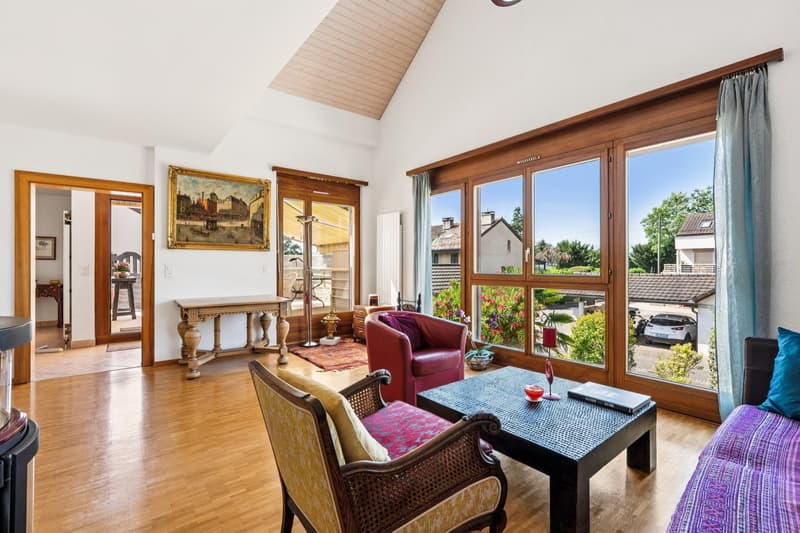 En exclusivité ! Duplex de charme en campagne genevoise (5)