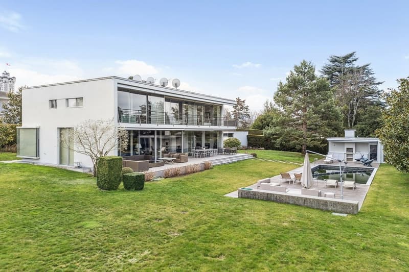 Villa contemporaine avec vue lac (2)