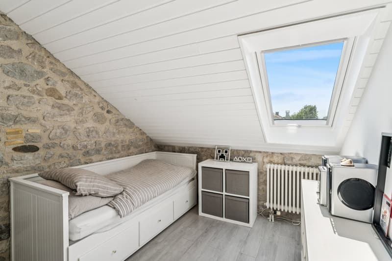 Une perle rare au coeur du village de Puplinge (10)