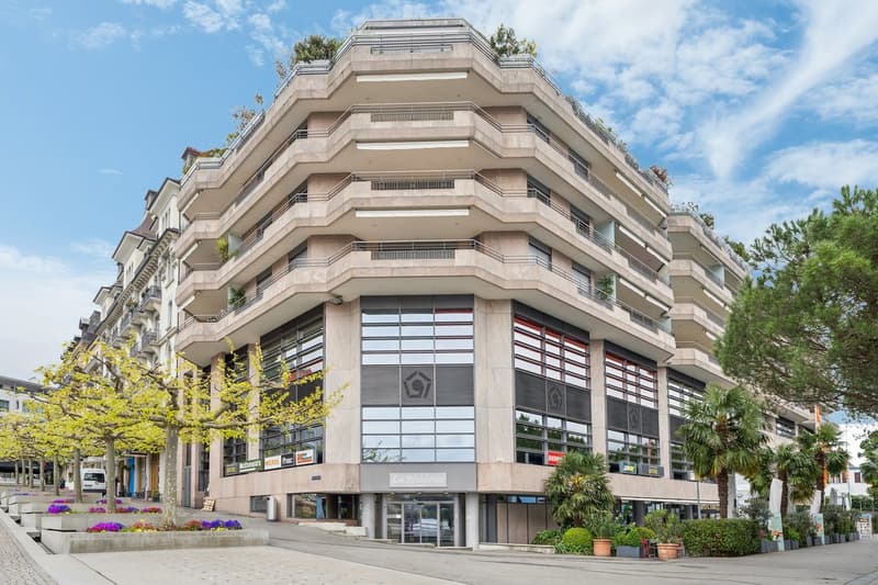 Exclusivité Sotheby's ! Appartement en 1ère ligne à Montreux (2)
