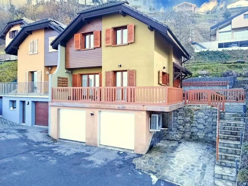 Casa a schiera con ampi spazi e magnifica vista (12)