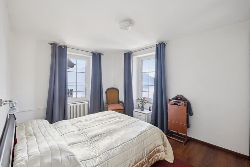 In the heart of Veytaux - Ideally located building (12)