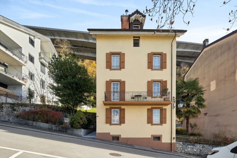 In the heart of Veytaux - Ideally located building (5)
