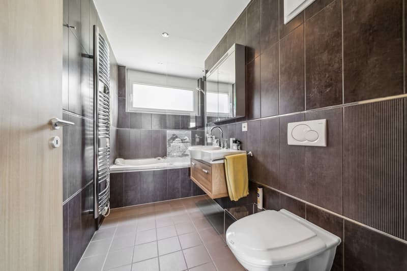 Apartment with 5.5 rooms, lake view and private sauna (6)