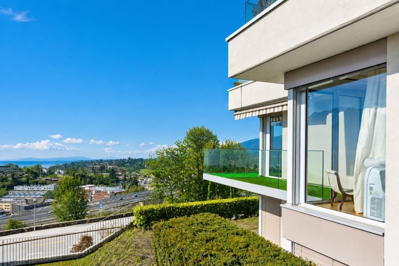 Appartement de 5.5 pièces avec vue lac et sauna privatif (3)