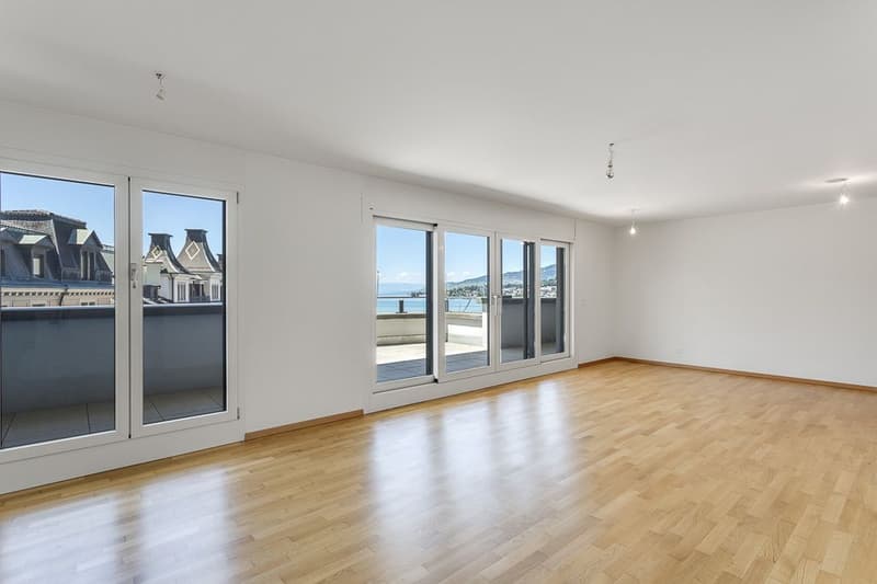 High-standard attic, ideal location in the city center (2)