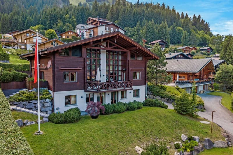 Exceptional residence at the Gates of the Sun - alpine elegance (1)