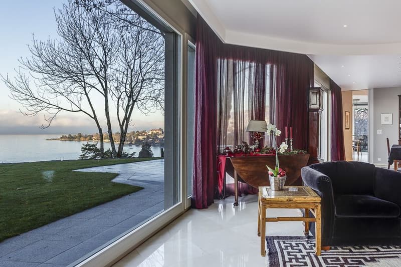 Luxurious property, breathtaking view and unique situation! (7)