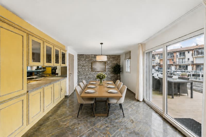 Prächtiges 3,5-Zimmer-Duplex in der Marina (2)