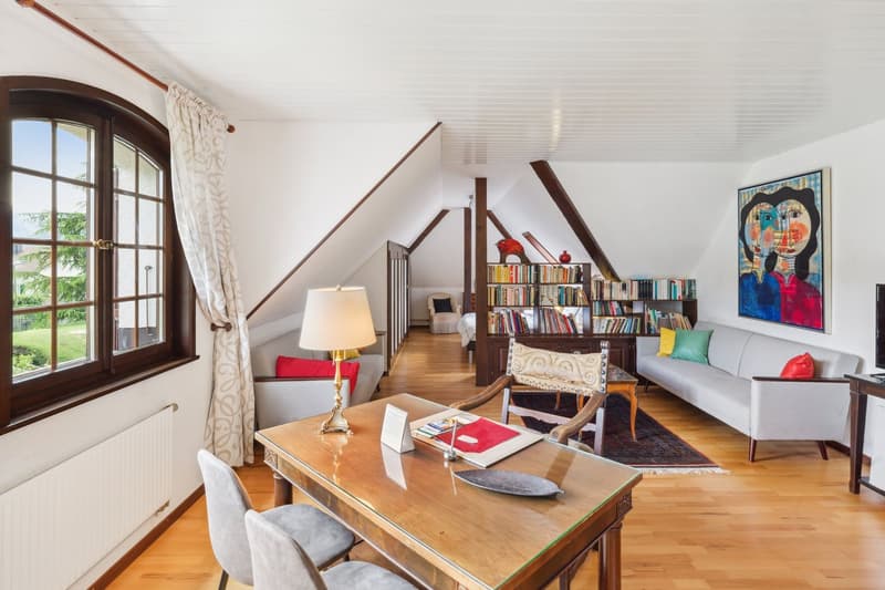 9-Room Master Property with Pool (12)
