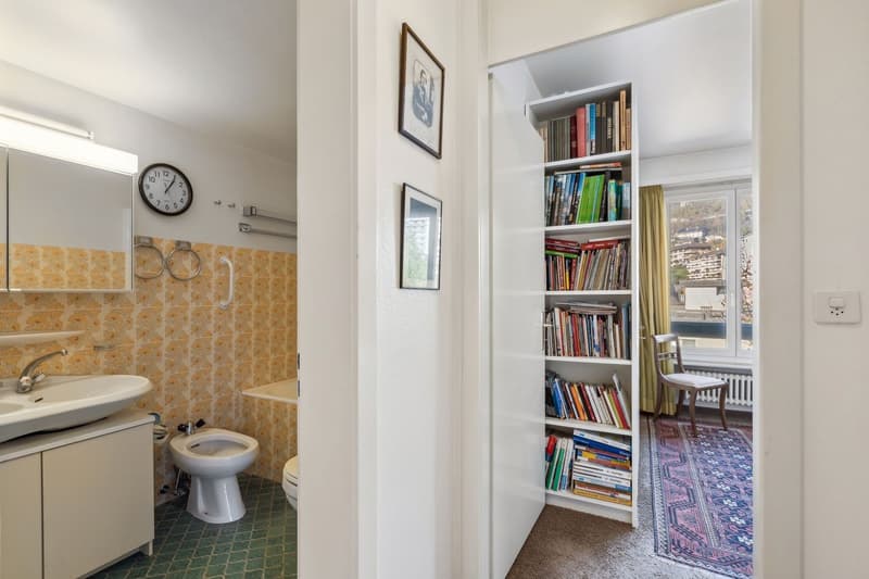 En exclusivité : Appartement à rénover avec vue exceptionnelle (4)