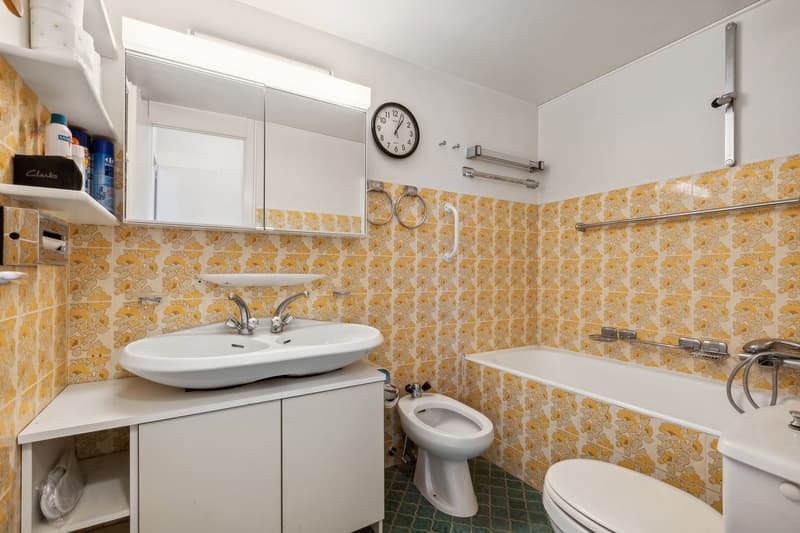 En exclusivité : Appartement à rénover avec vue exceptionnelle (6)