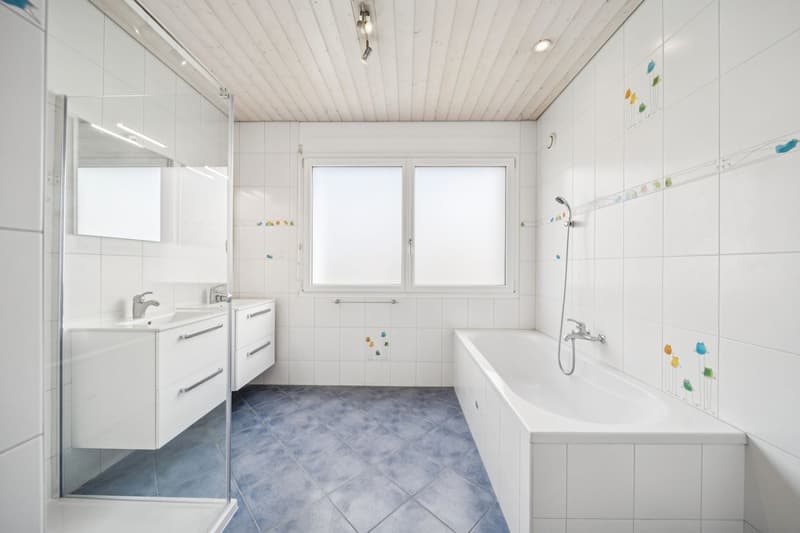 Familienvilla mit 10 Zimmern - Minergie-Äquivalent-Standard (7)