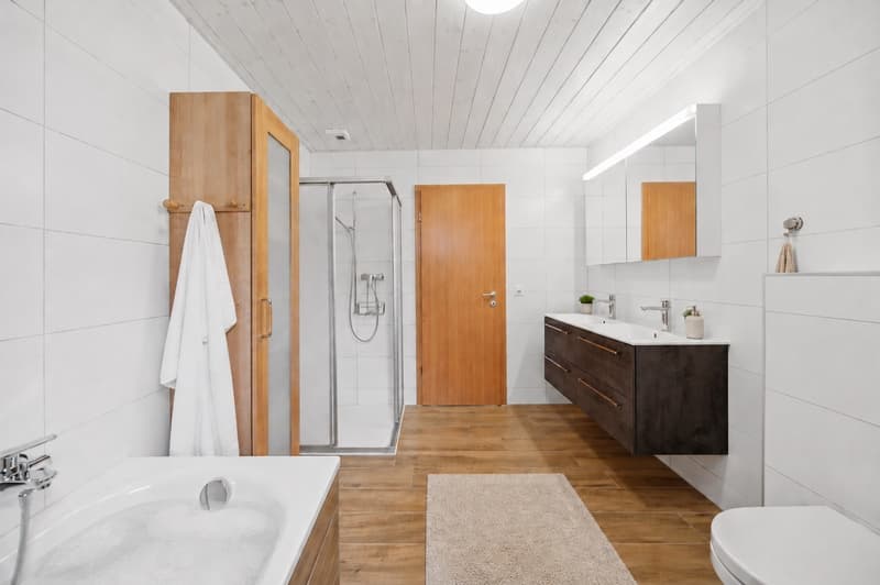Prächtige Doppelvilla "Villa Rosa" mit Garagen (7)