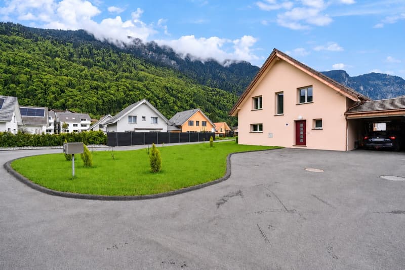 Prächtige Doppelvilla "Villa Rosa" mit Garagen (12)