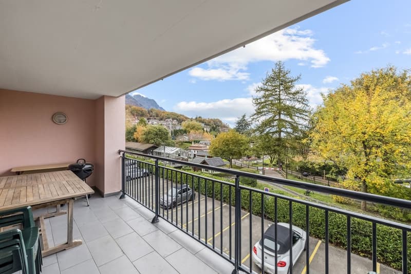 5.5-room apartment with a lake view (9)