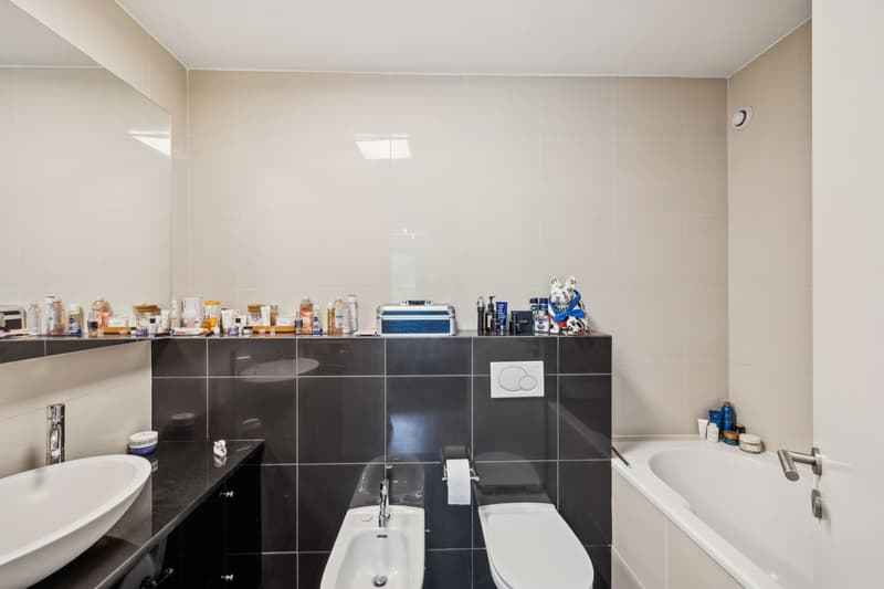 Montreux center - Elegant 4.5 rooms just a stone's throw from the lake (6)