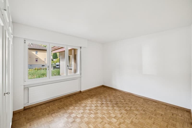 Grande maison individuelle avec grand entresol aménagé (13)