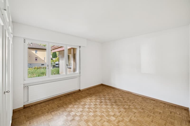 Grande maison individuelle avec grand entresol aménagé (13)