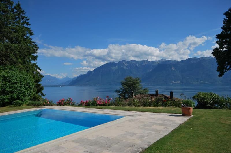 Superbe demeure avec une vue spectaculaire. (3)