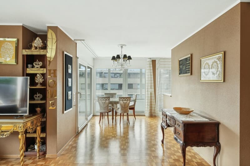 Beautiful opportunity for this apartment currently rented (8)