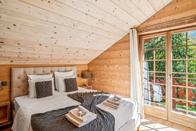 CHALET COCON - VILLAGE CENTER AND CABLE CAR (9)