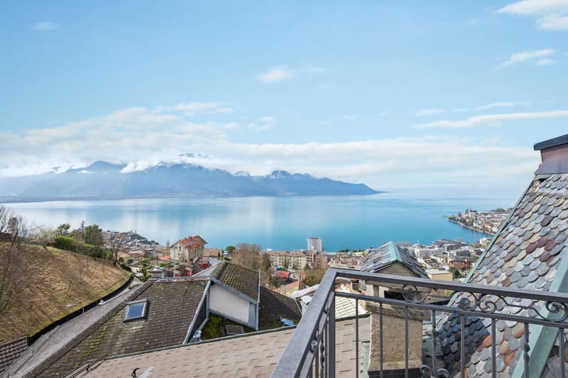 Casa di villaggio di carattere, balcone in tetto con molto bella (8)
