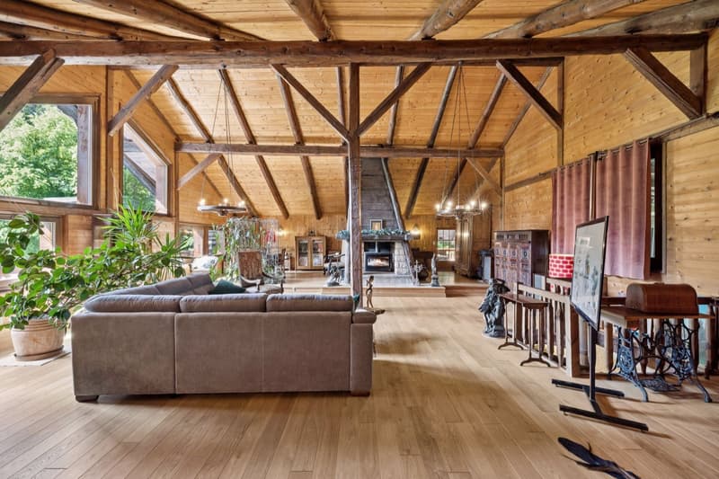 Prestigious rustic chic chalet in the heart of the Portes du Soleil (2)