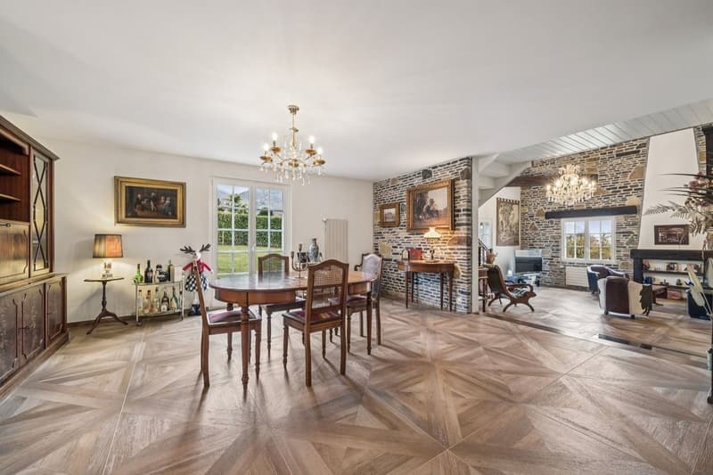 Luxueuse villa individuelle dans quartier prisé (5)