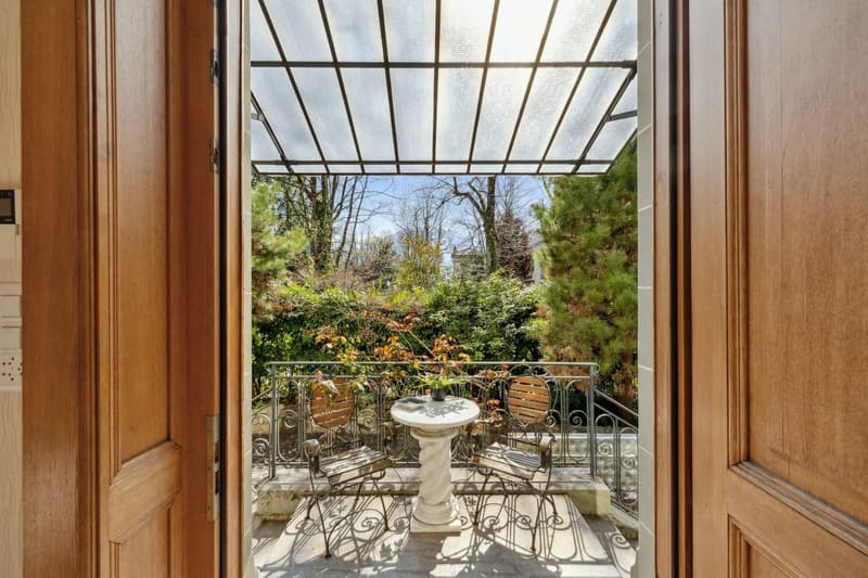 Prestigious property just a few steps from the lake shore, green park (4)