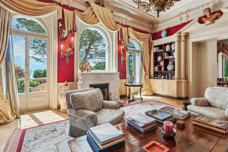 Exclusive "Pieds dans l'eau" property in the heart of Montreux (7)