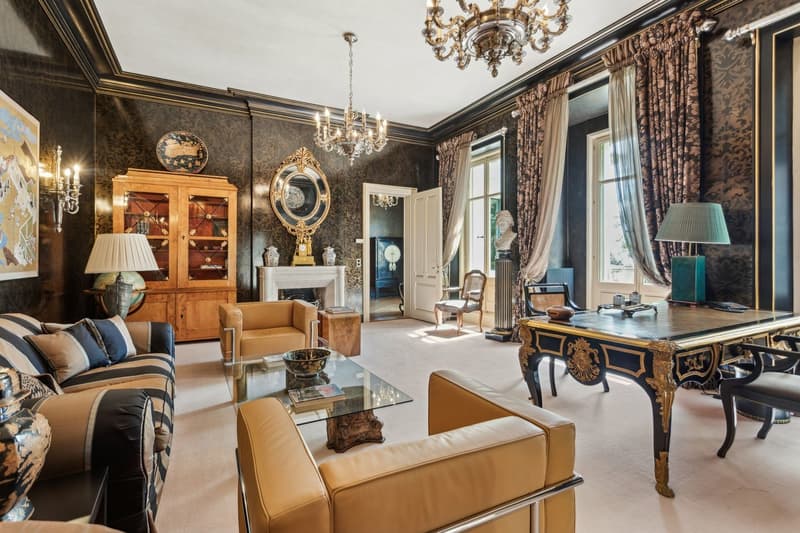 Exclusive "Pieds dans l'eau" property in the heart of Montreux (11)