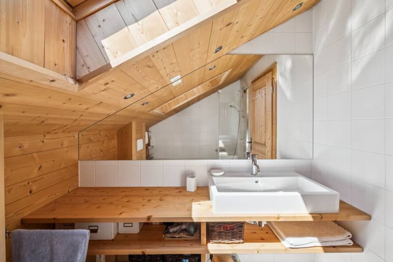Magnificent chalet with breathtaking views of the Dents du Midi (12)