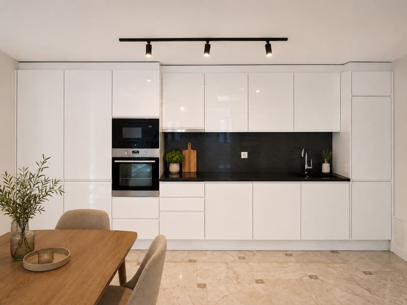Charming renovated 4.5-room apartment (1)