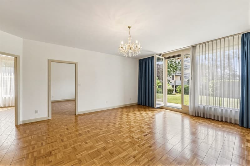 Apartment with 3.5 rooms "two steps" from the lake (2)