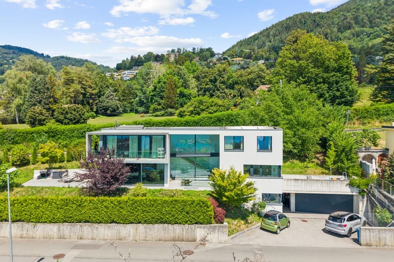 Panoramic view for this contemporary villa (1)