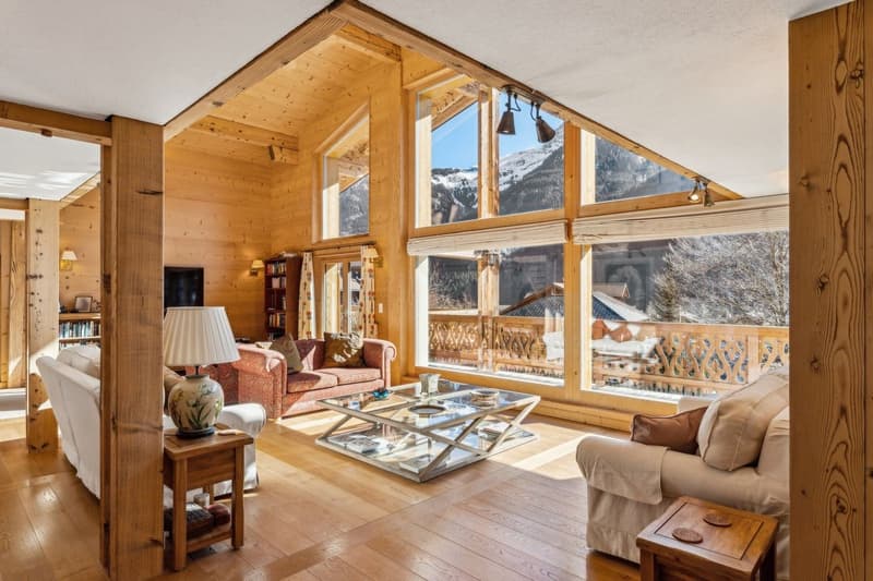 EXCLUSIVITE - CHALET ATYPIQUE - CENTRE VILLAGE sur 2000 m2 de terrain (10)
