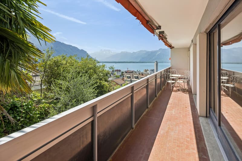 Magnificent 2.5-room apartment on the top floor with panoramic balcony in Montreux (2)