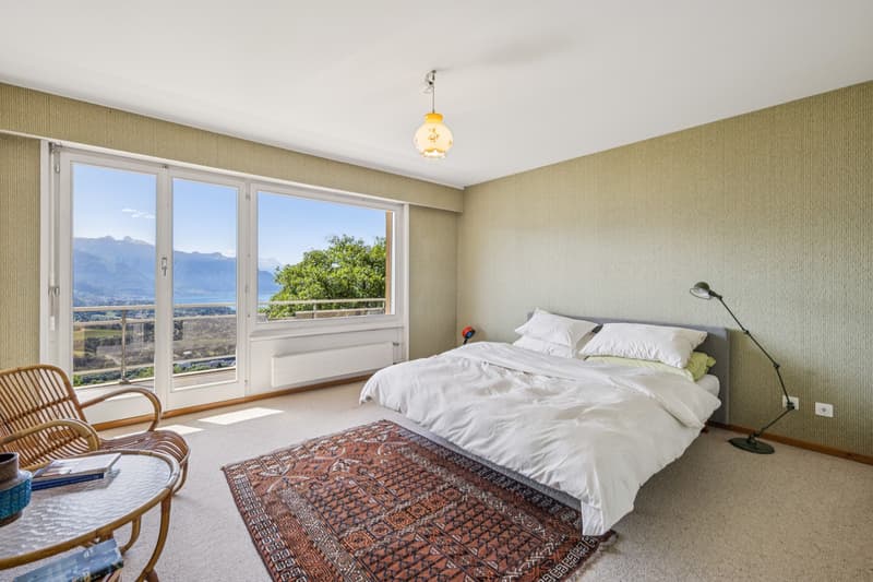 Spacieux appartement avec vue lac (8)
