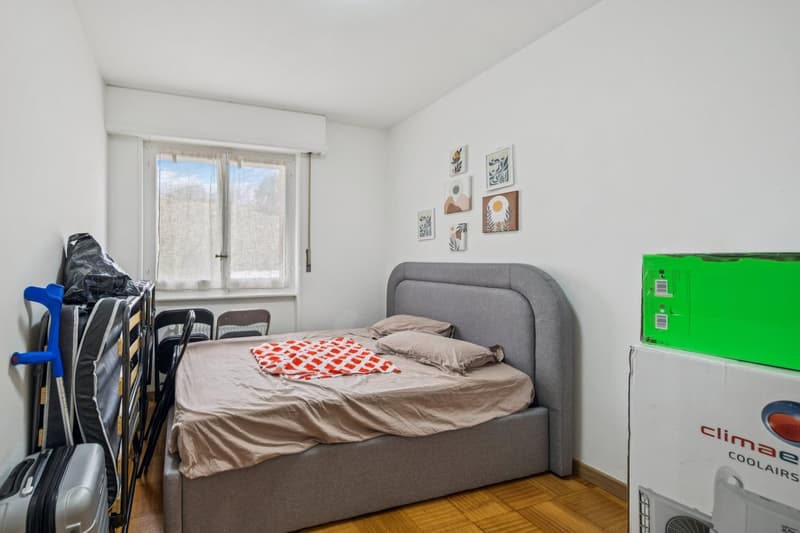 Situation idéale pour ce spacieux appartement (8)