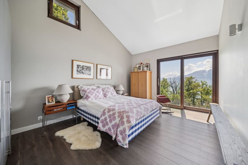 Unique - Design contemporain entre ciel et lac (7)