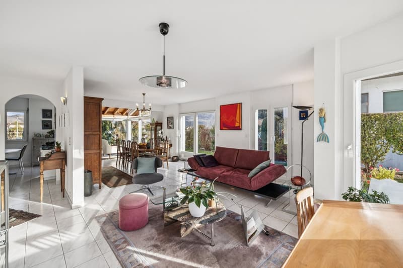 Villa indipendente con piscina e studio autonomo (4)