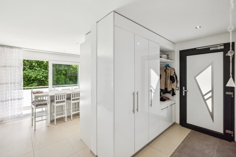 Wohnimmobilie mit 2 Wohnungen in Charrat (10)
