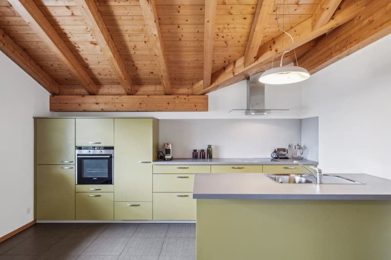 Attic with beautiful ceiling height. (3)