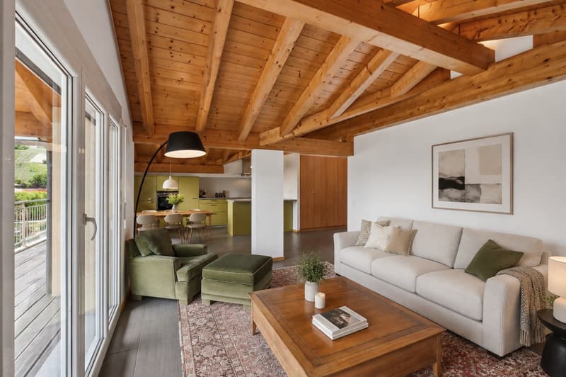 Attic with beautiful ceiling height. (1)