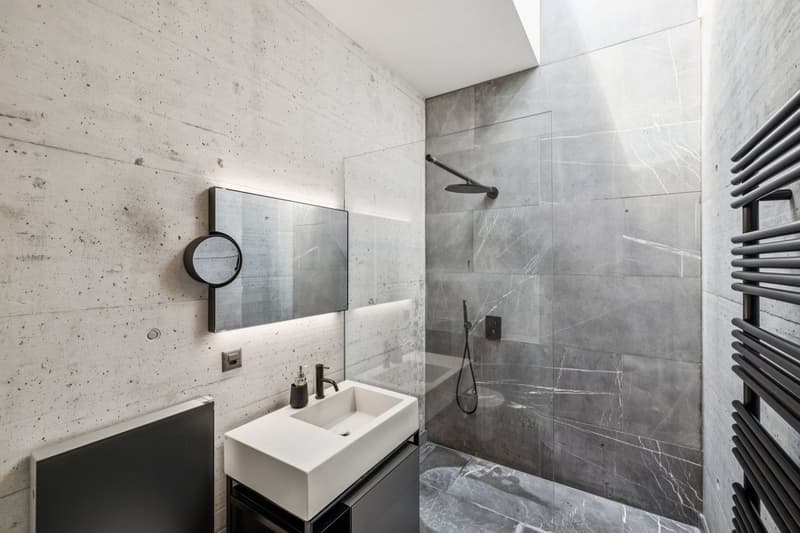 Villa contemporanea prestigiosa con rooftop (9)