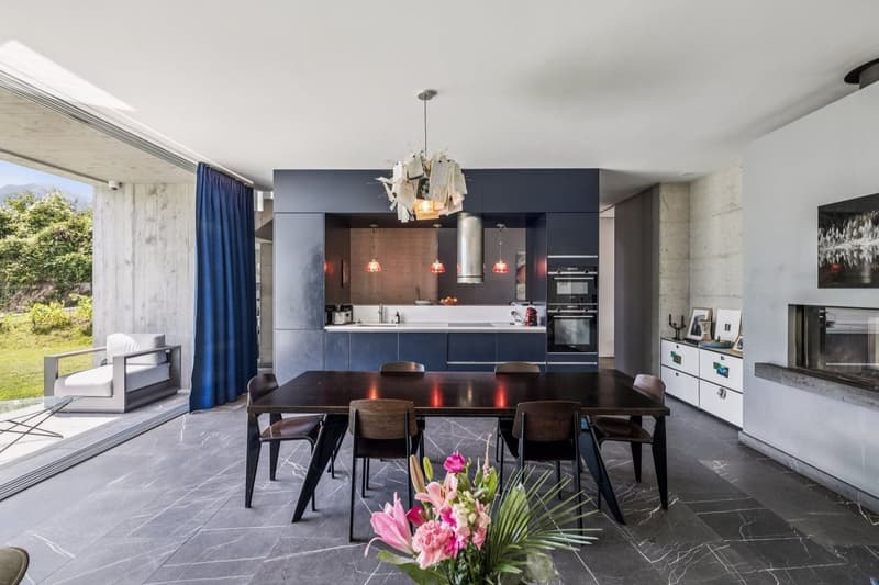 Prestigieuse villa contemporaine avec rooftop (5)