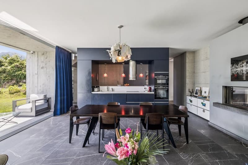Villa contemporanea prestigiosa con rooftop (5)
