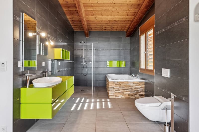 Villa avec annexe indépendante en dominance sur la plaine. (6)